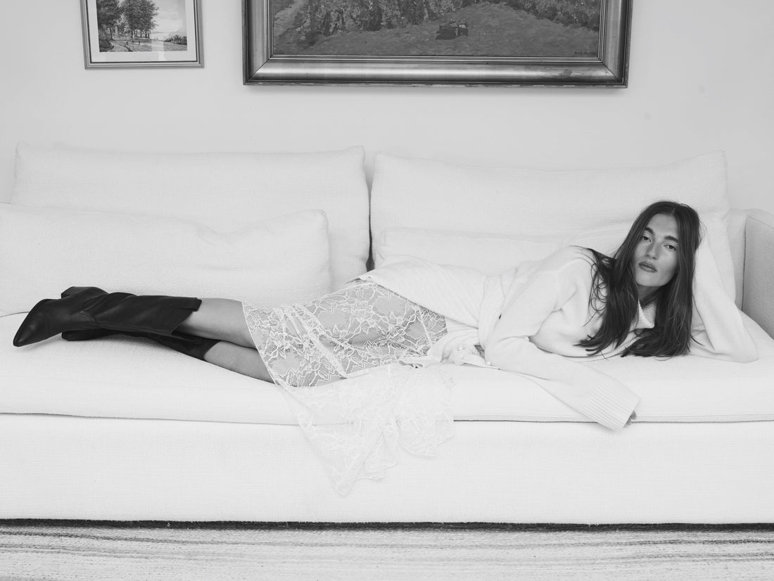 Behind The Scenes - Sweater Weather