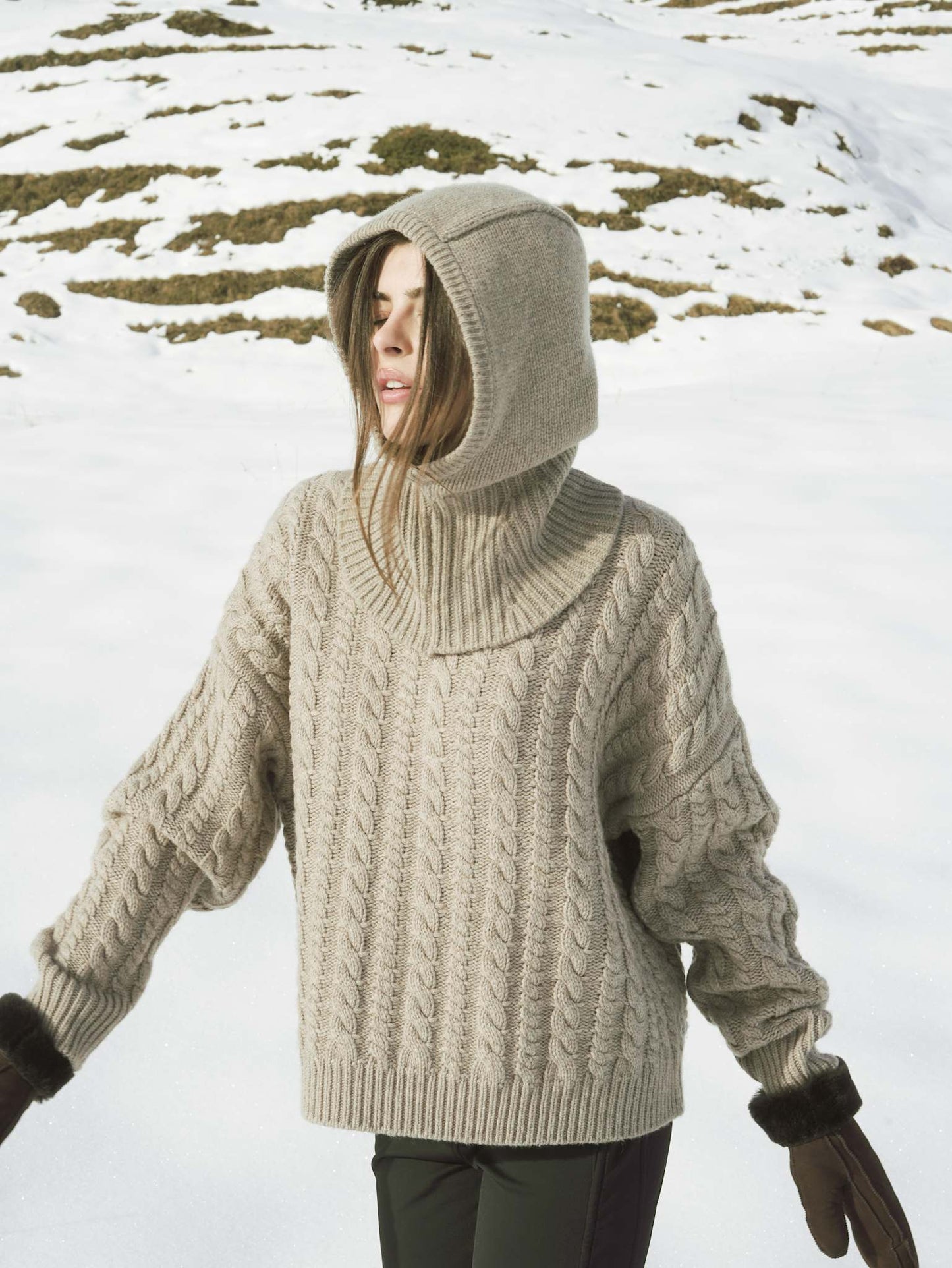 Oluffa Sweater - Walnut