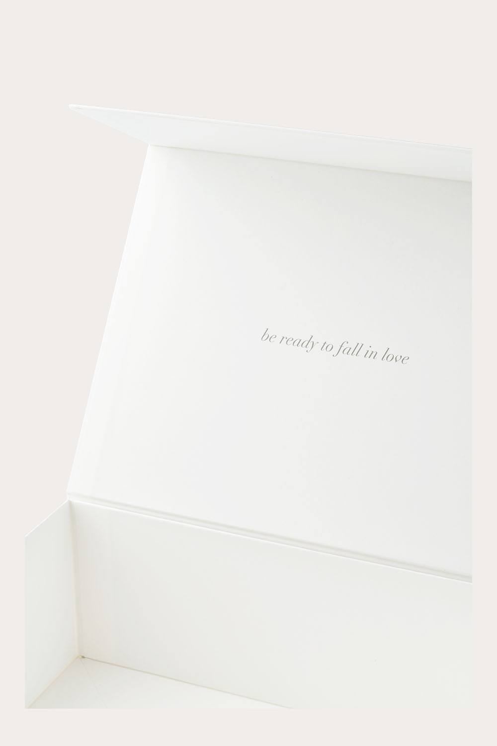 Gift Box - Off White