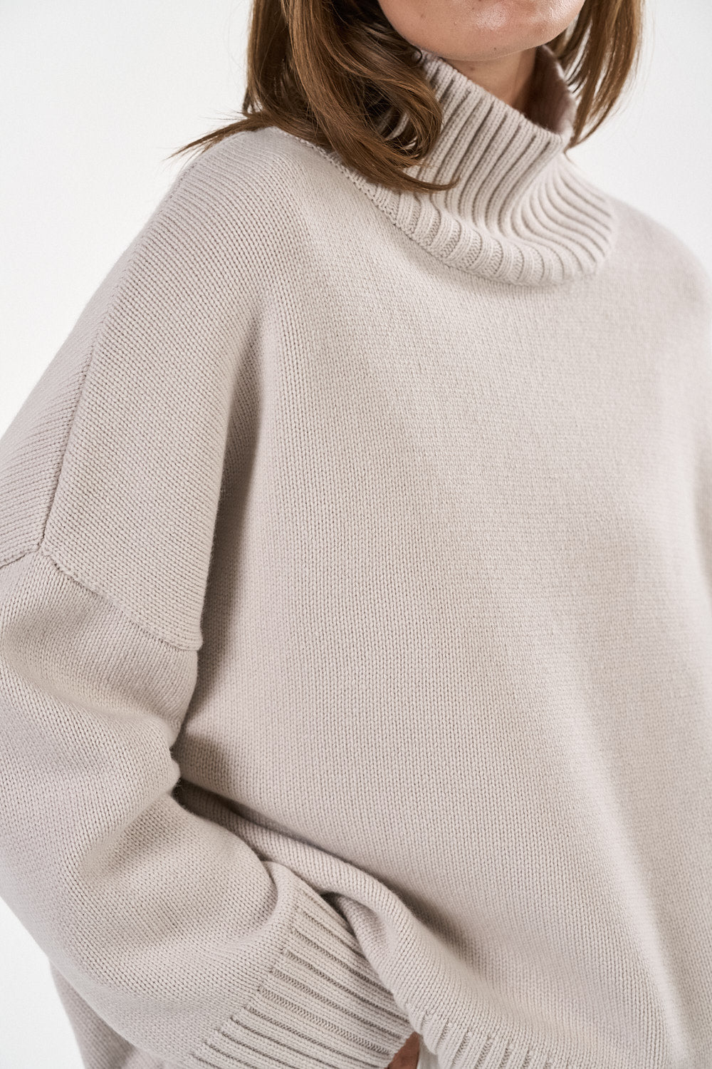 Idette Genser - Grå