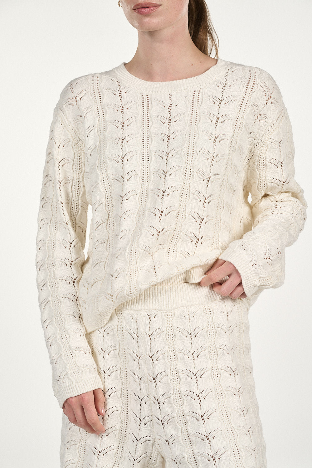 Melissa Genser - Off White