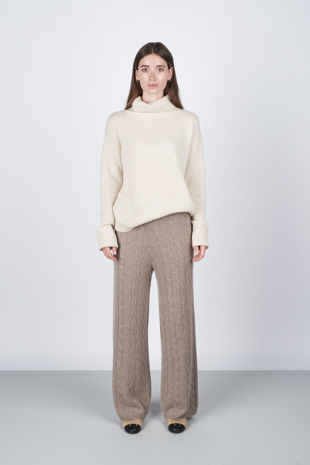 Merle Genser - Varm Beige