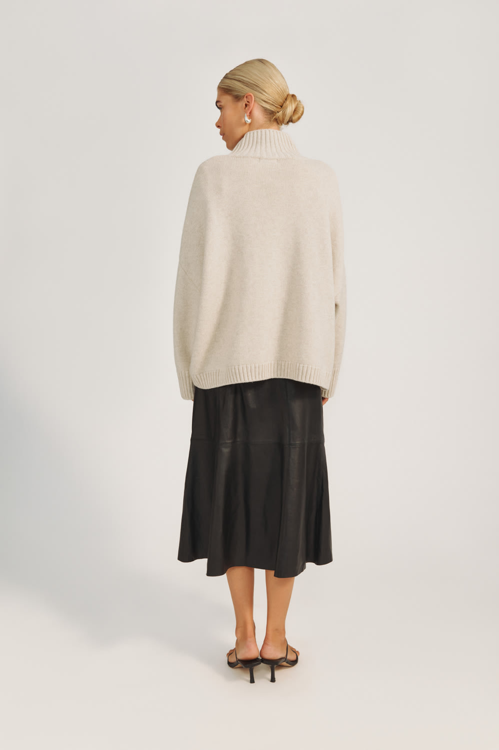 Idette Genser - Varm Beige