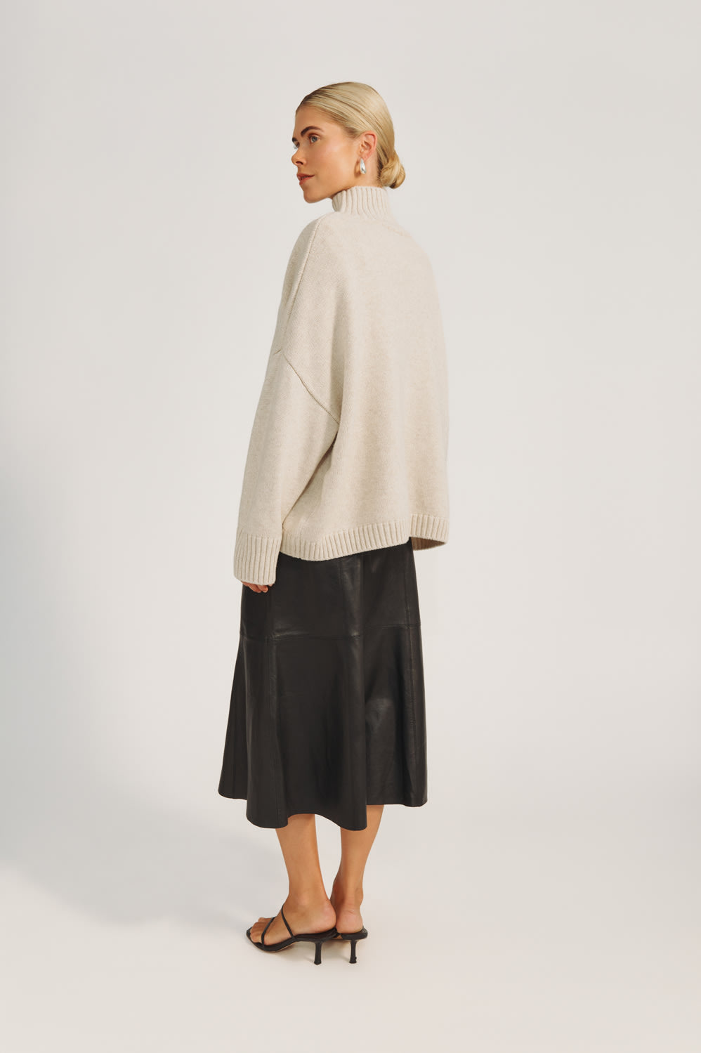 Idette Genser - Varm Beige
