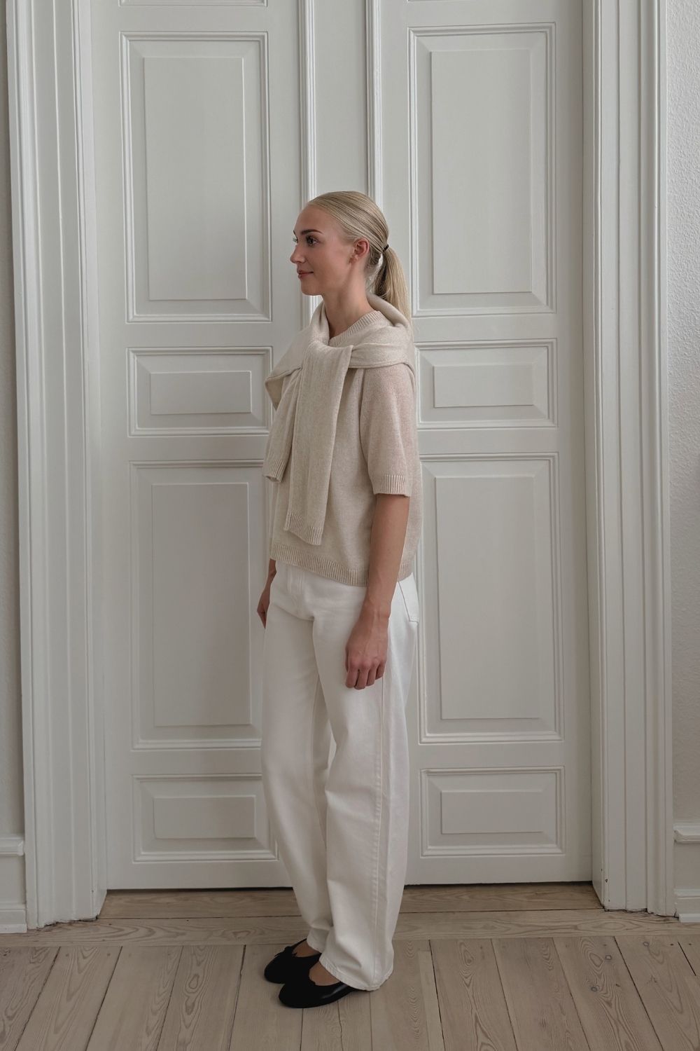 Laura T-Shirt - Warm Beige