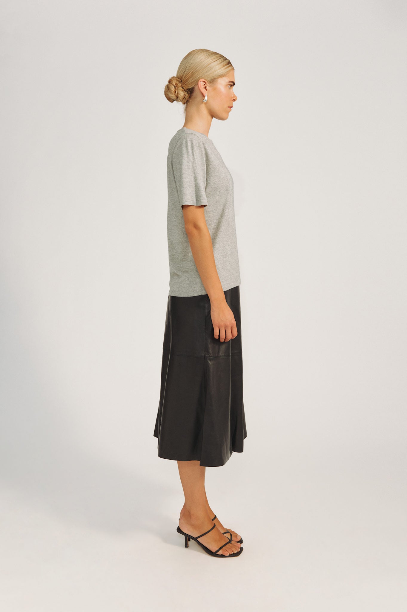 Petra T-Shirt - Grey