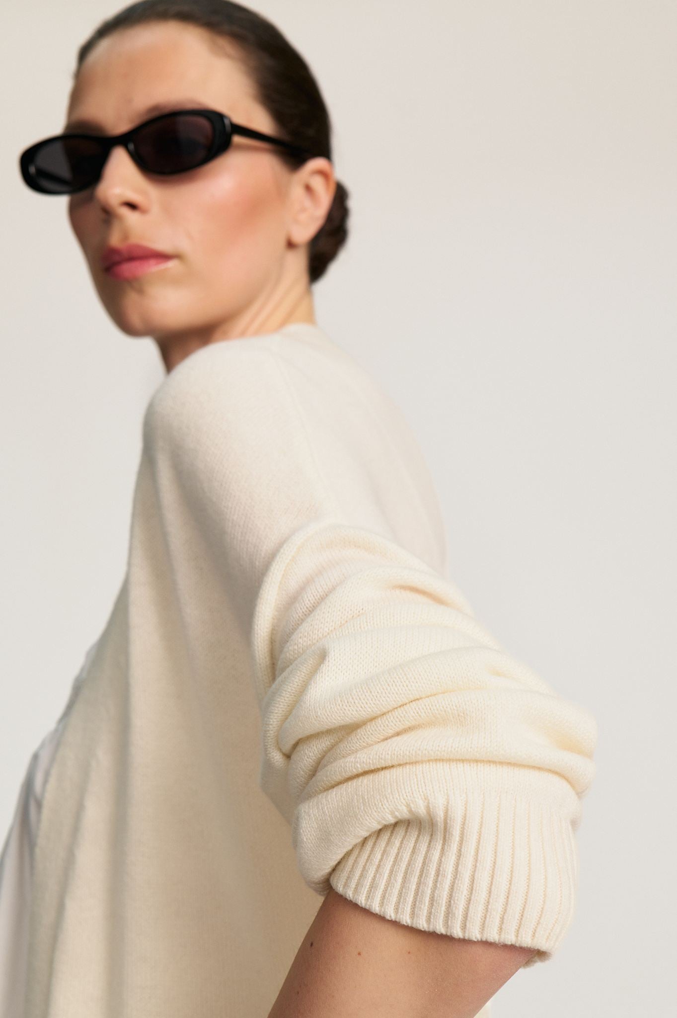 Rose Cardigan - Off White