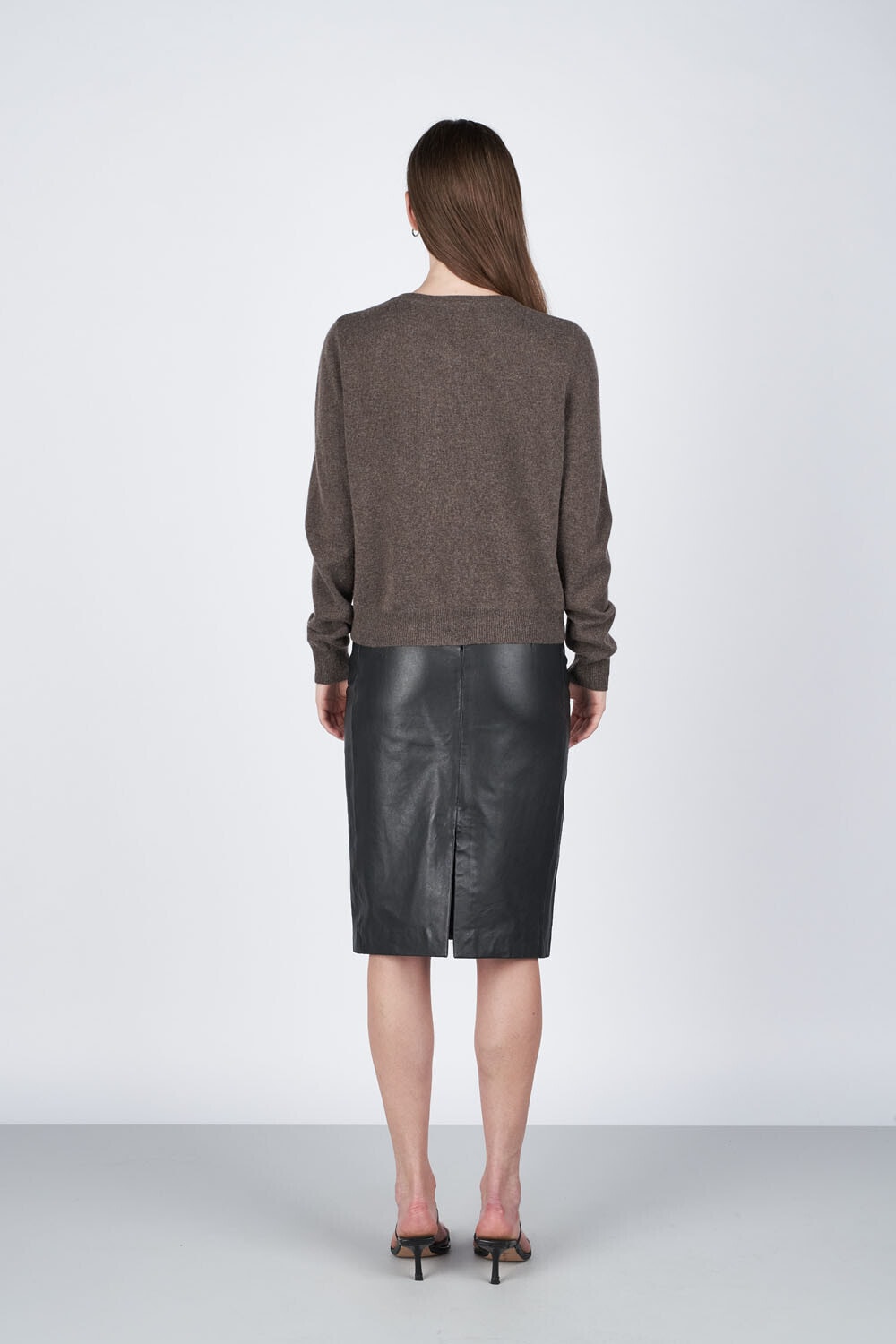 Victoria Cardigan - Murky Brown