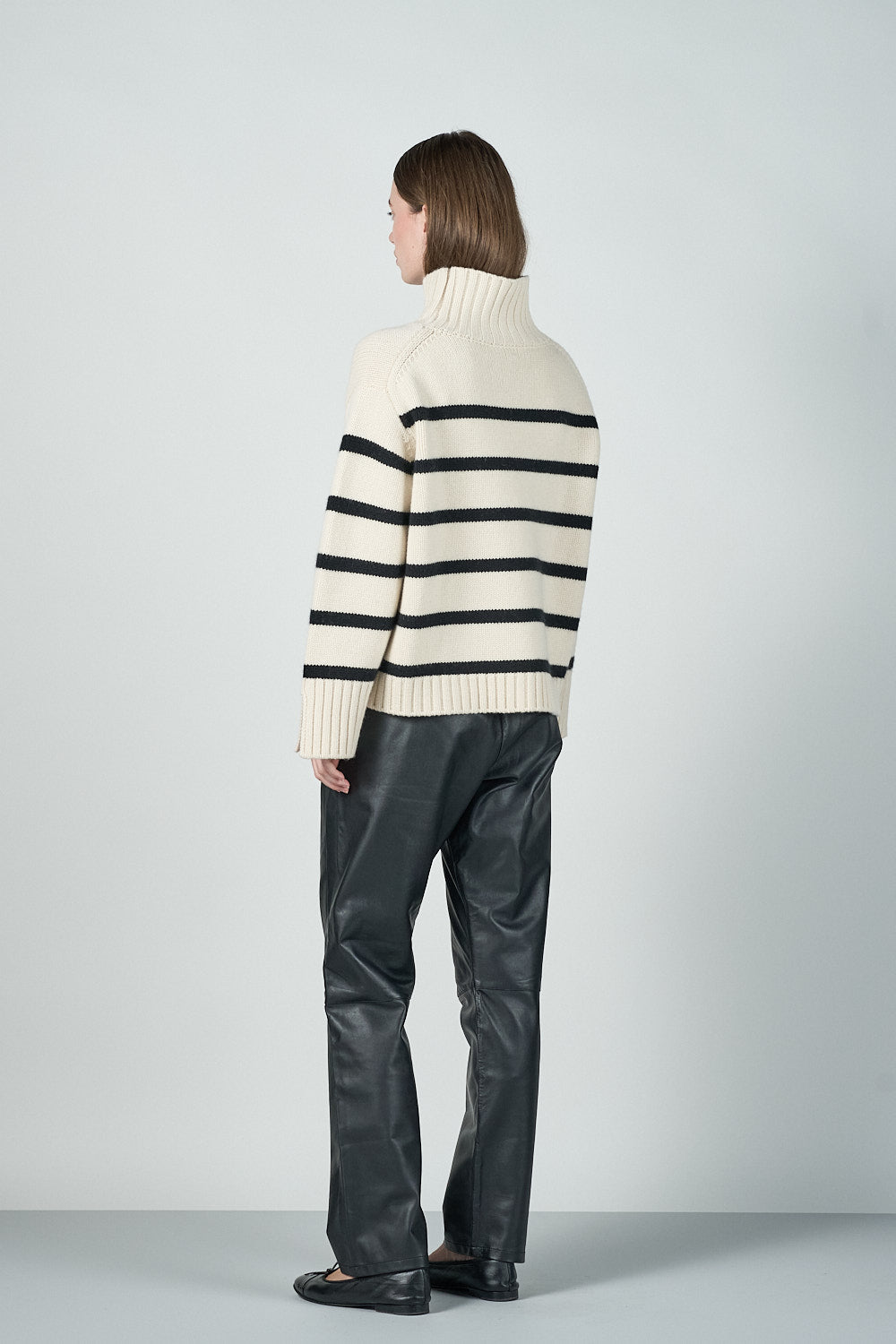 Kira Jumper - Beige