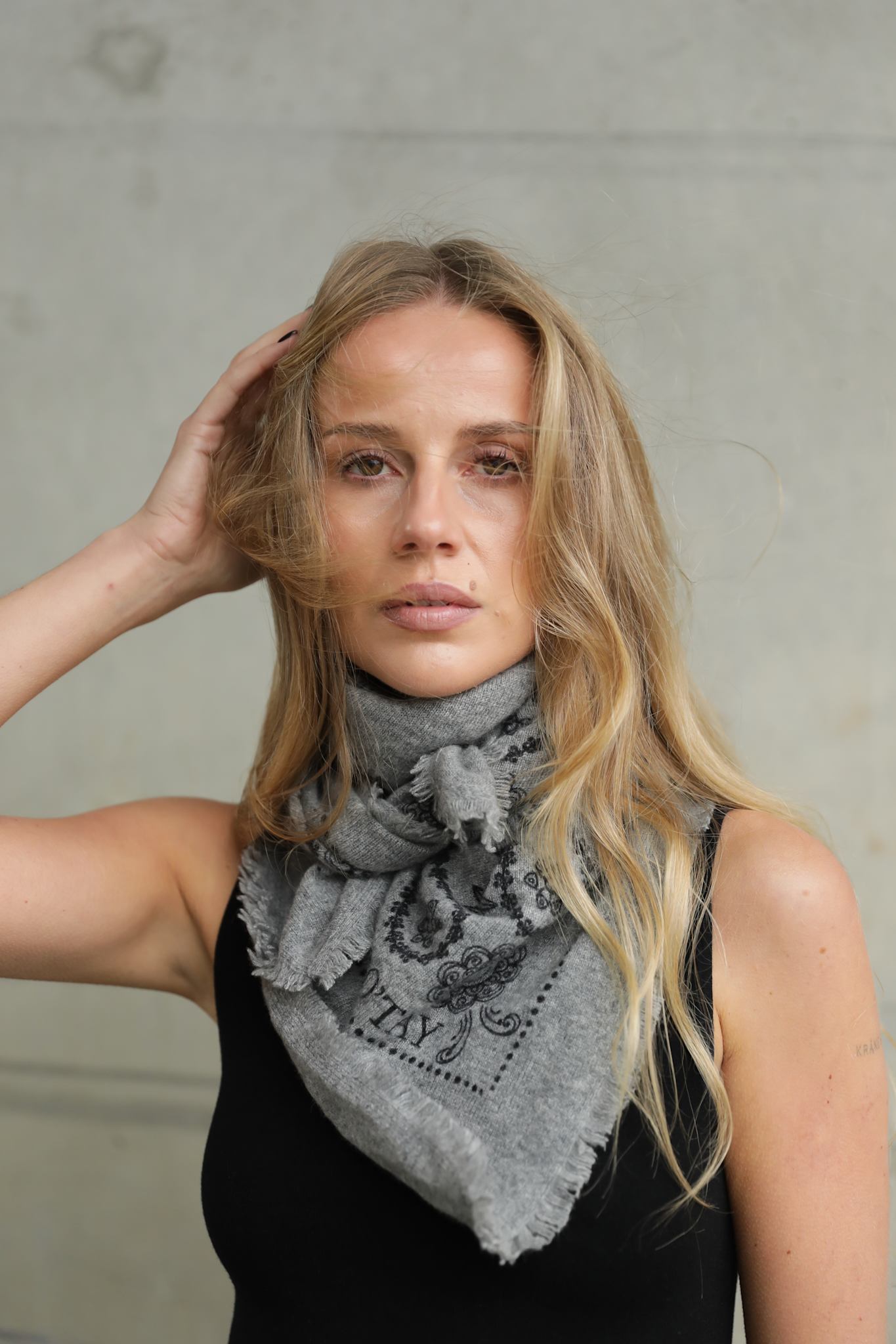 Audrey Scarf - Shadow