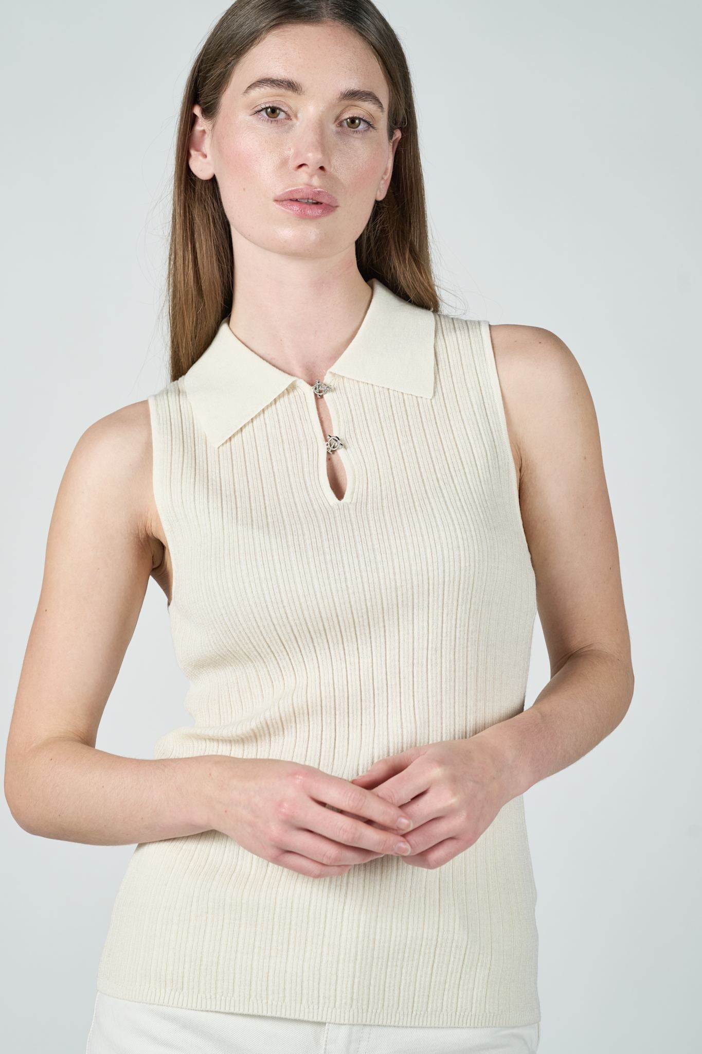 Maddie Topp - Off White