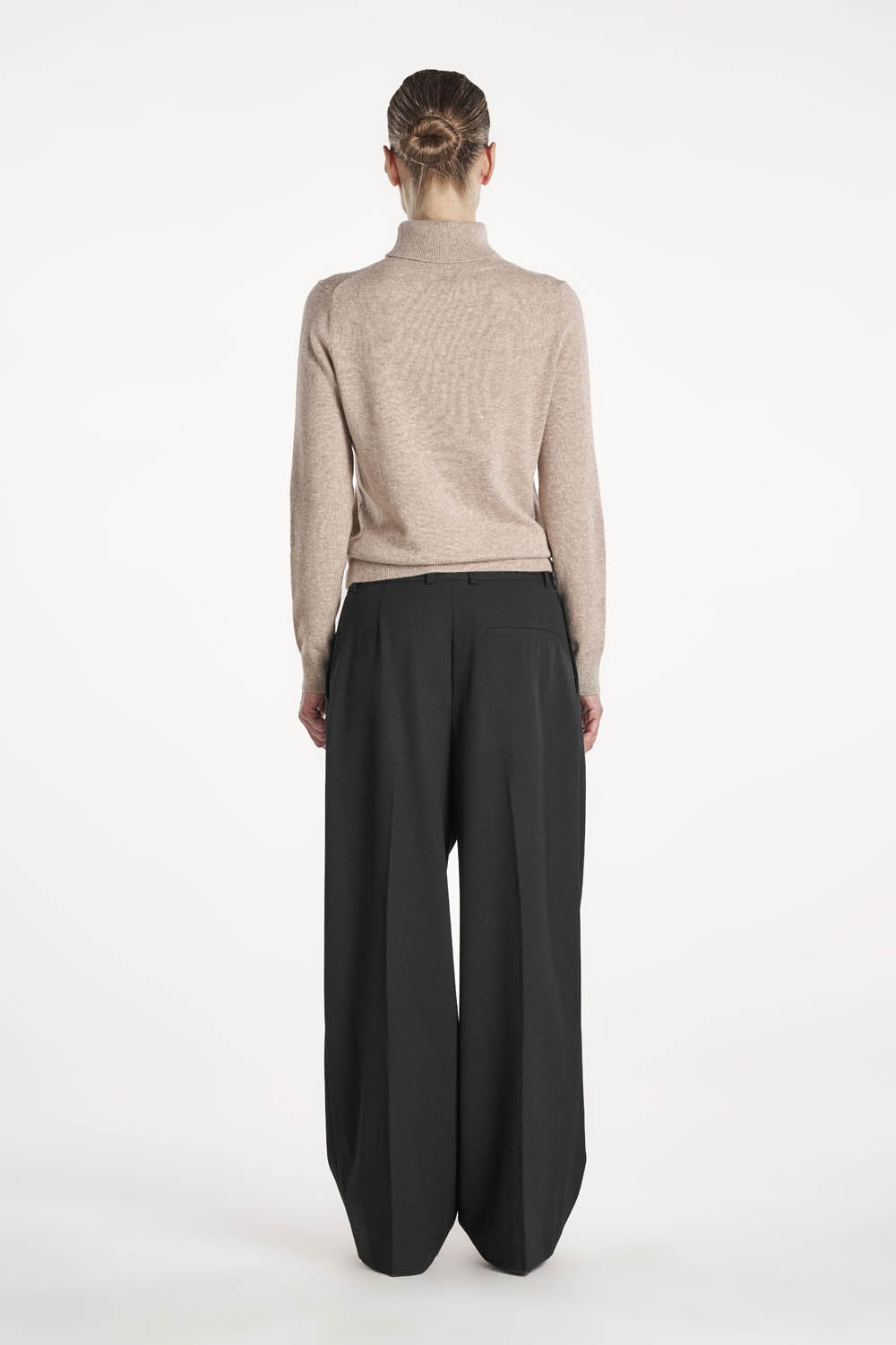 Pia Turtleneck - Sand