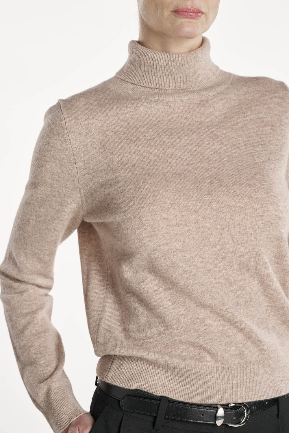 Pia Turtleneck - Sand